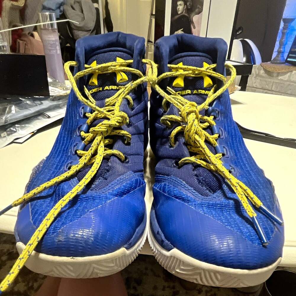 Under Armour Men's Athletic Sneaker Blue Yellow White Lace Up Rubber Sole